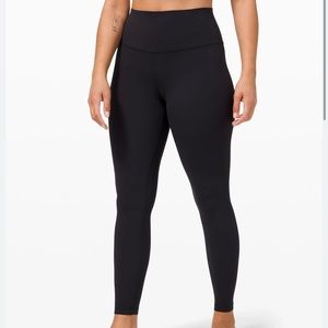 PERFECT CONDITION LULULEMON never worn black align pants size 2